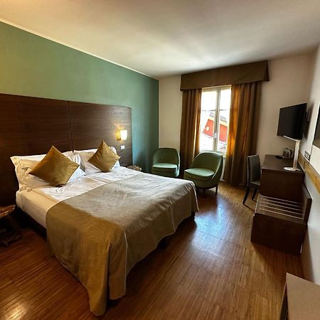 Hotel Cortese Armeno Eksteriør billede