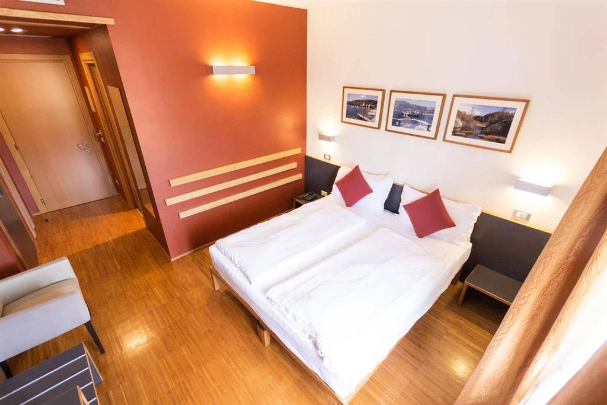 Hotel Cortese Armeno Eksteriør billede