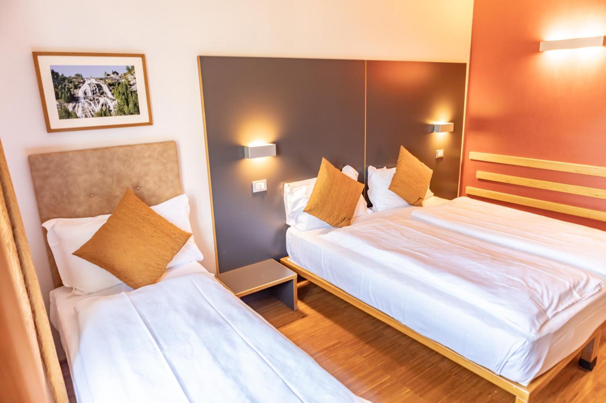 Hotel Cortese Armeno Eksteriør billede