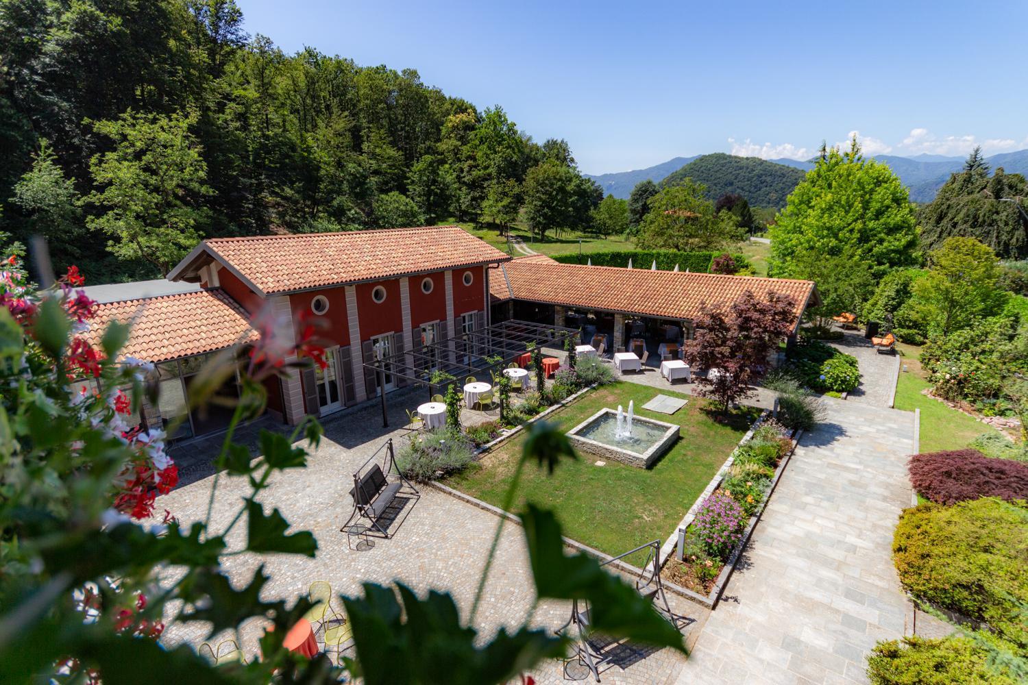 Hotel Cortese Armeno Eksteriør billede