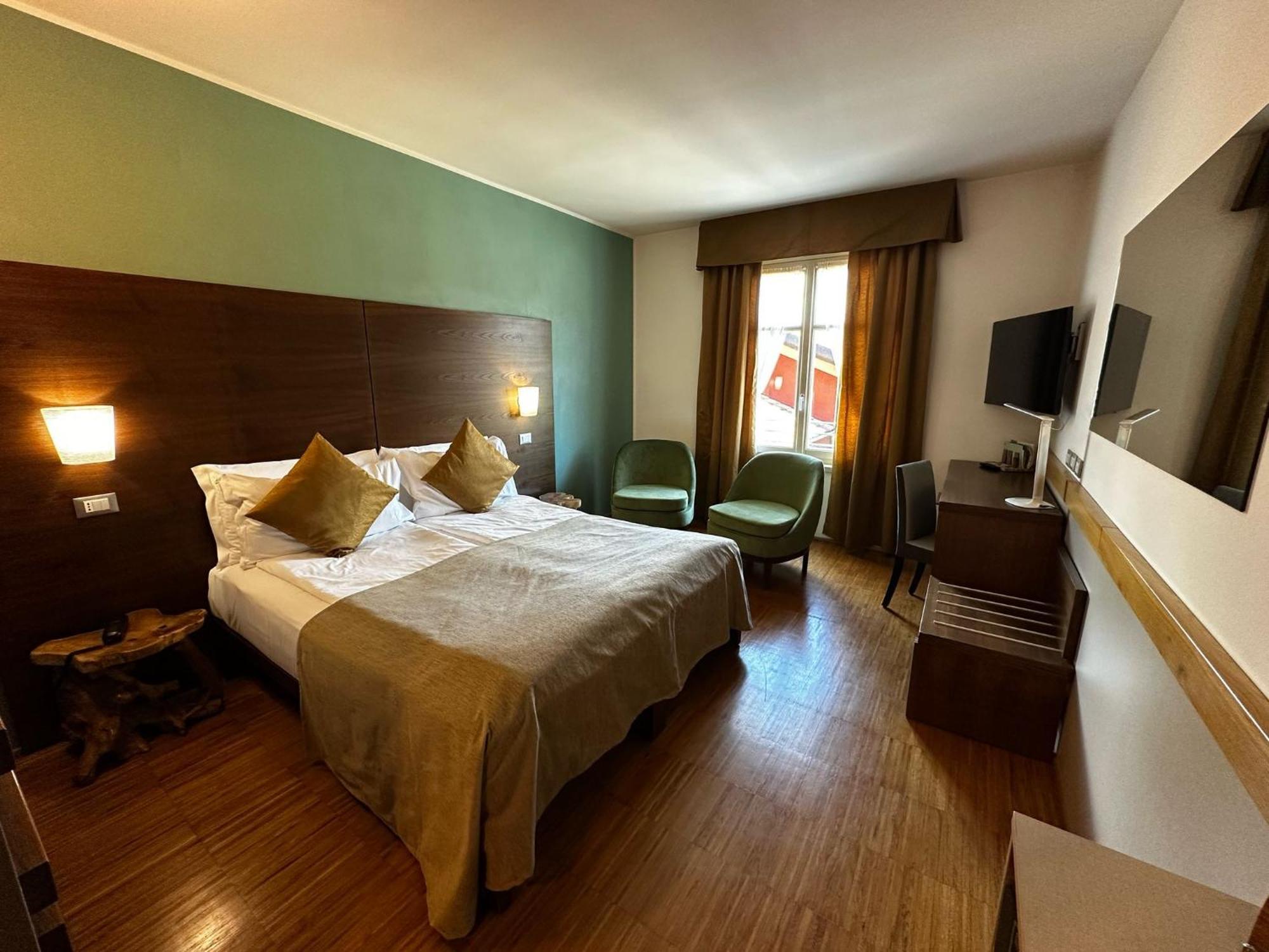 Hotel Cortese Armeno Eksteriør billede